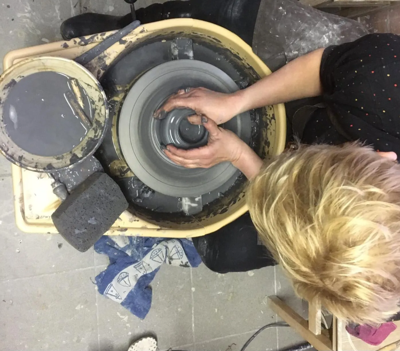 Zelfstandig werken aan de pottenbakkersschijf